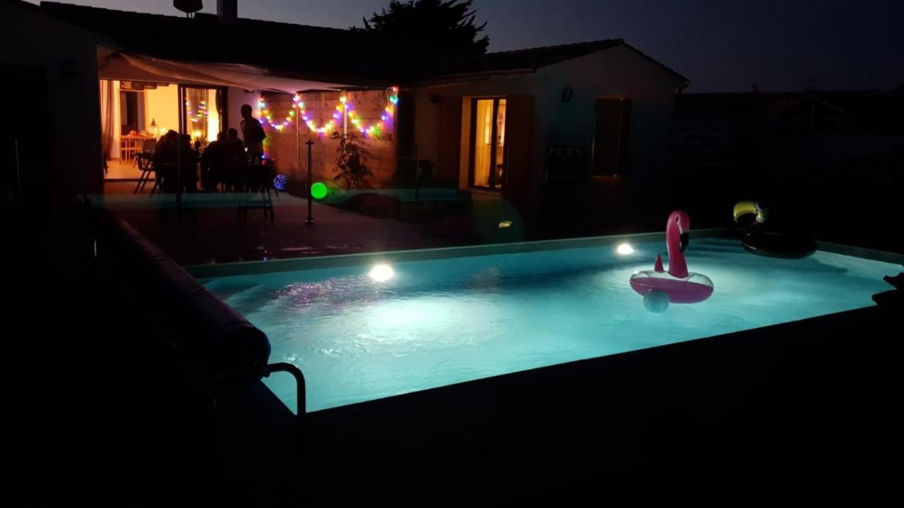Relocation Vacances De La Cote Sauvage Saint-Clément-des-Baleines Екстериор снимка
